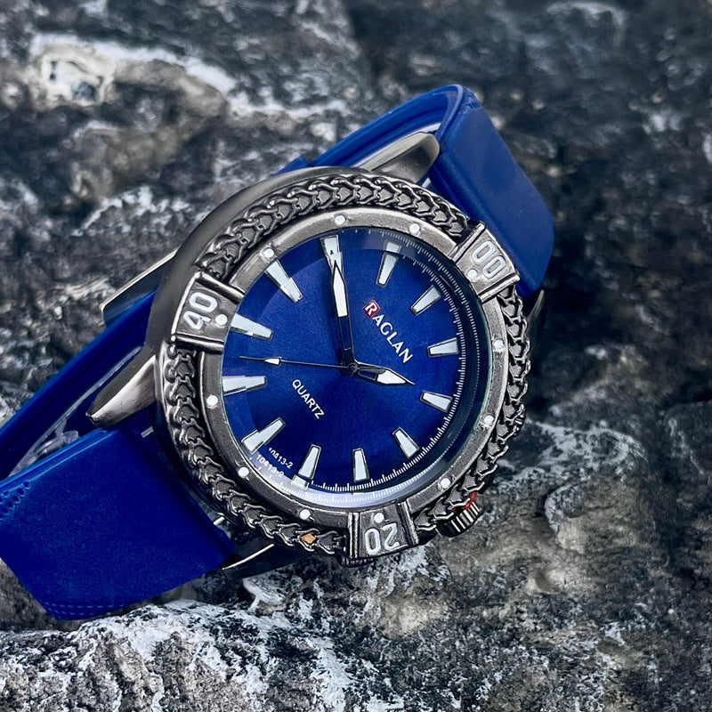 Green Sport Style Quartz Watch with Silicone Strap – 43mm Men’s Watch