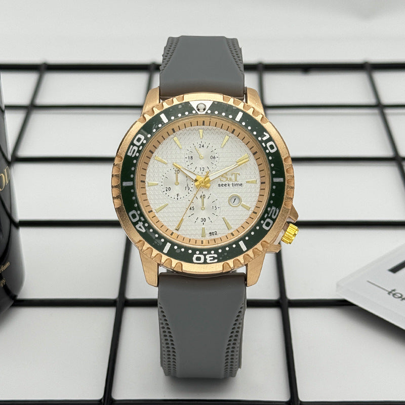 Sport Diver Style Quartz Watch with Silicone Strap – 46mm