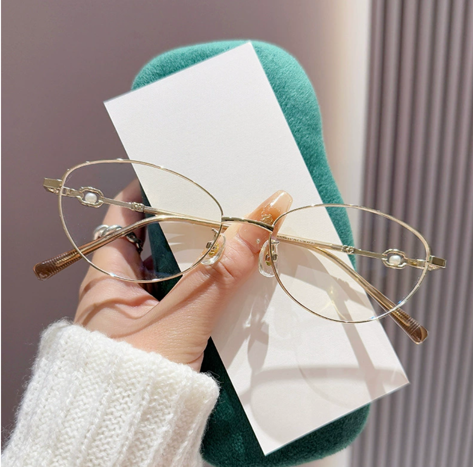 Pearl Accent Metal Frame Glasses