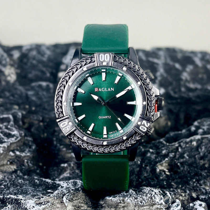 Green Sport Style Quartz Watch with Silicone Strap – 43mm Men’s Watch