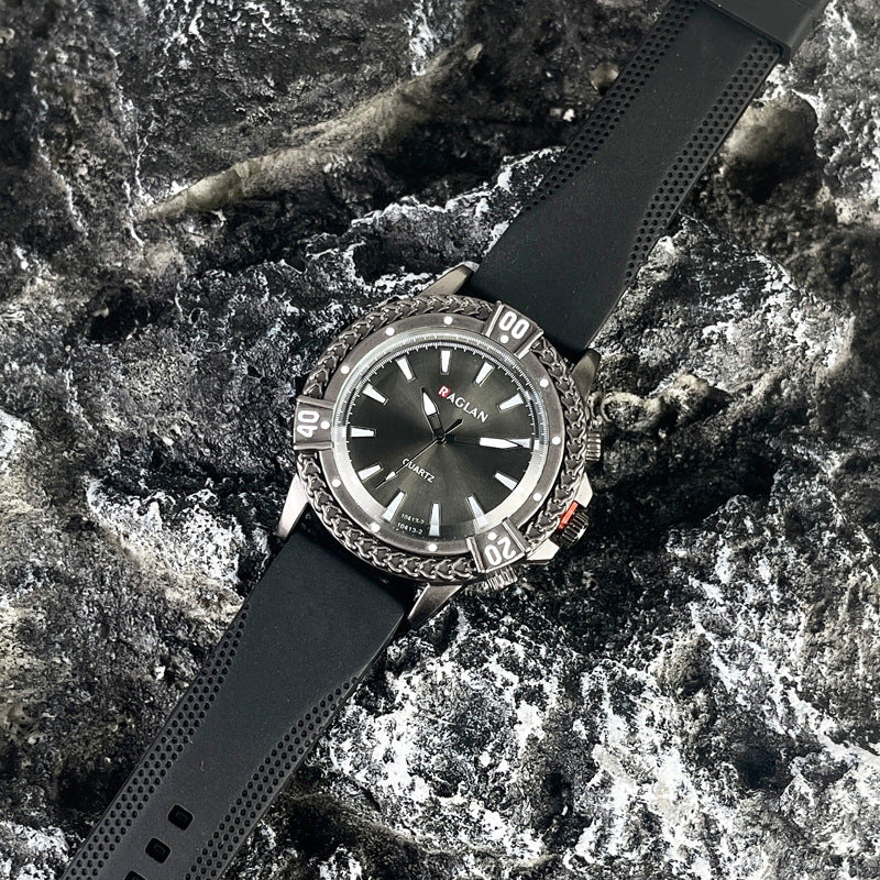 Green Sport Style Quartz Watch with Silicone Strap – 43mm Men’s Watch